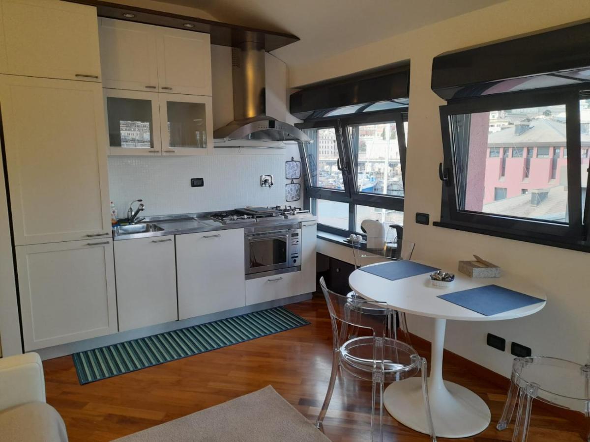 ジェノヴァBilocale Vista Mare Con Terrazzo-Porto Antico- Parcheggio Scontatoアパートメント エクステリア 写真