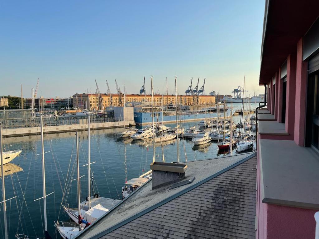 ジェノヴァBilocale Vista Mare Con Terrazzo-Porto Antico- Parcheggio Scontatoアパートメント エクステリア 写真